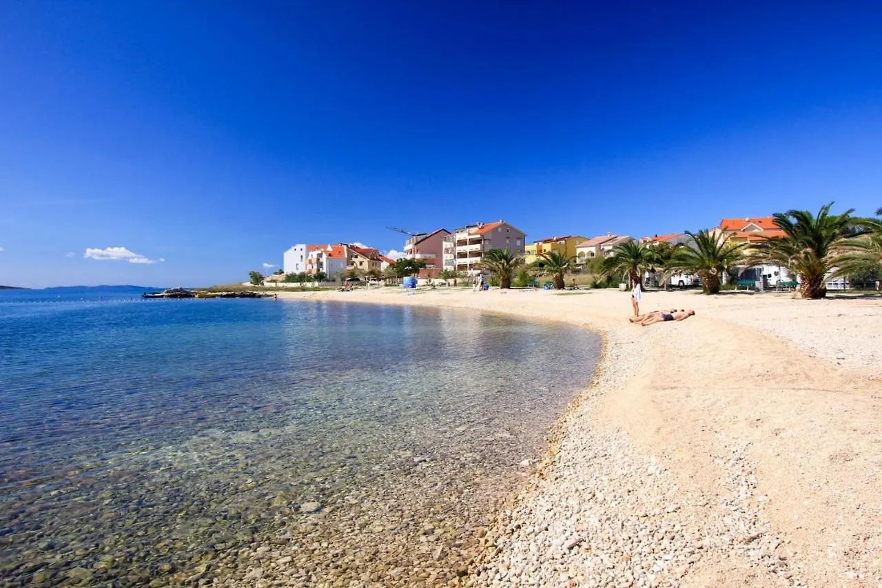 بيت ضيافة Apartments Bresina بوفليانا