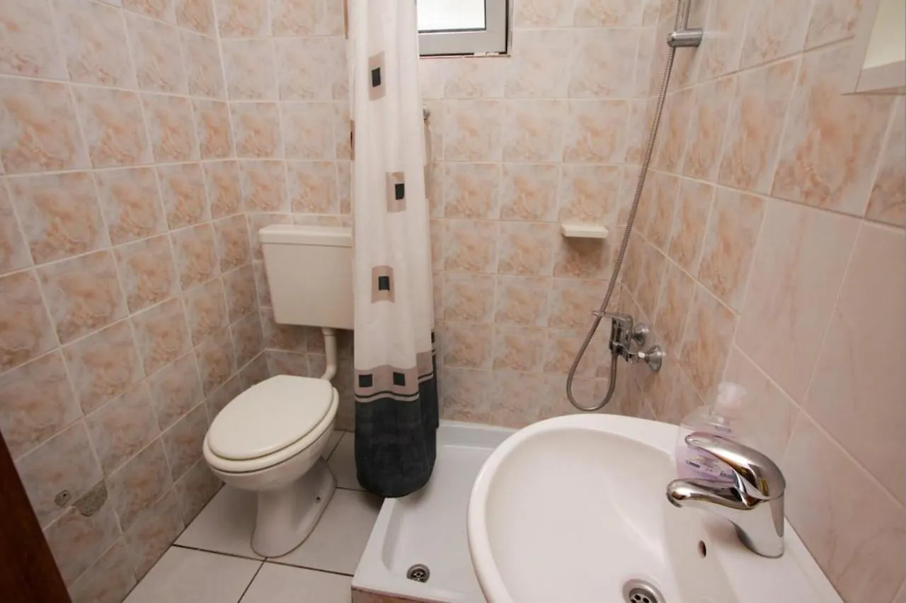 Apartments Bresina بوفليانا بيت ضيافة