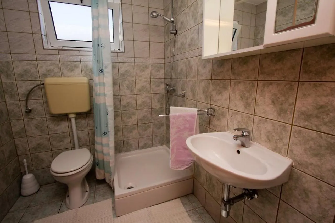 Apartments Bresina بوفليانا 0*,  كرواتيا