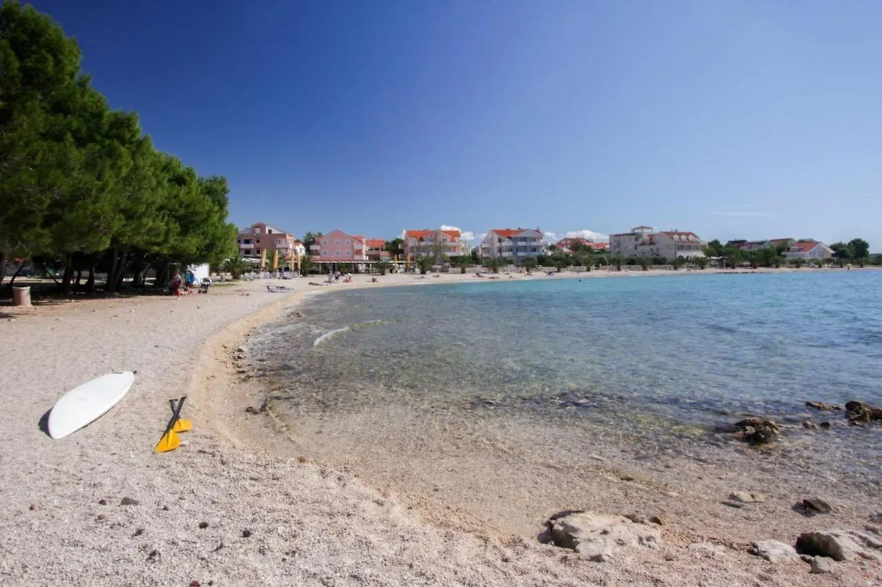Apartments Bresina بوفليانا 0*,
