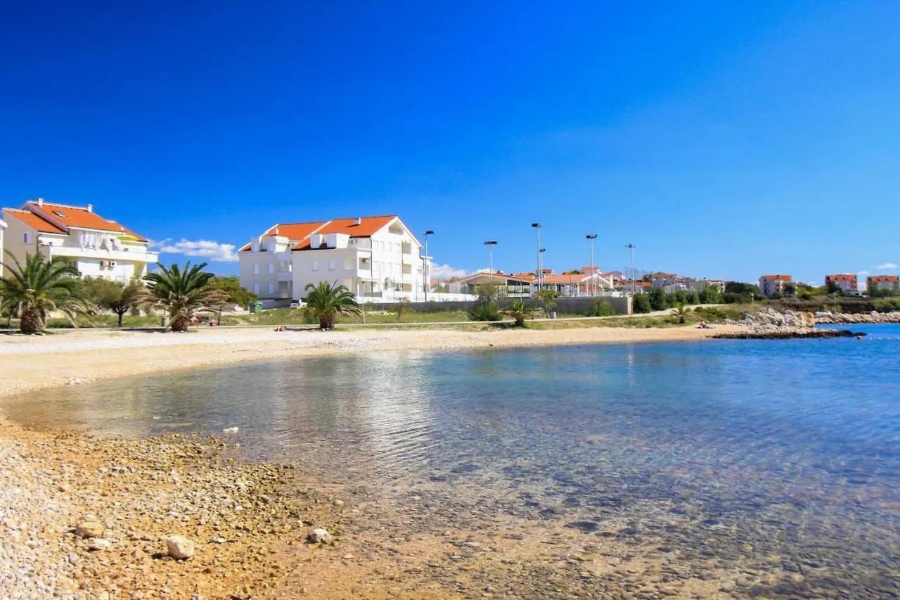 Apartments Bresina بوفليانا 0*,